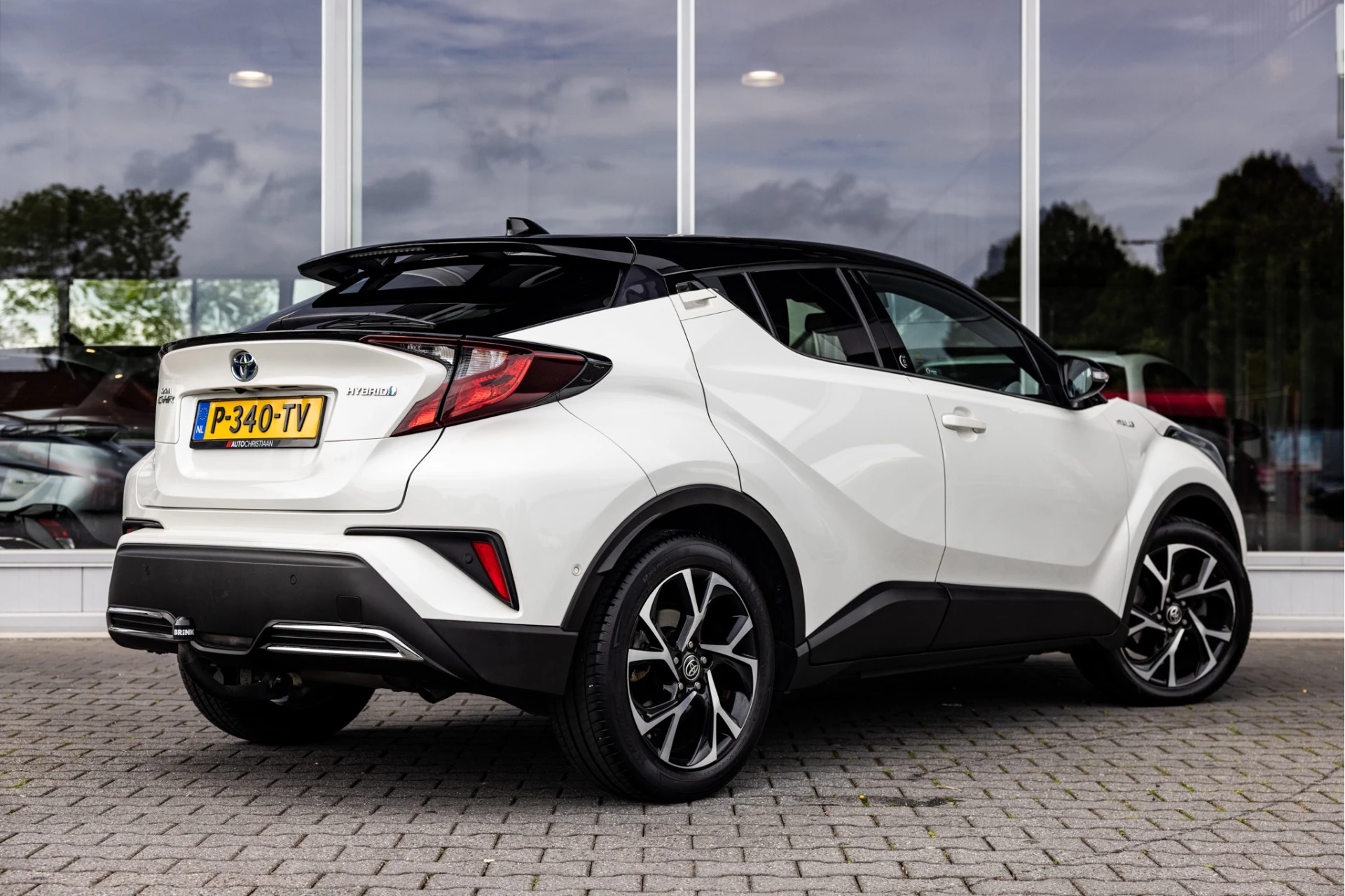 Hoofdafbeelding Toyota C-HR