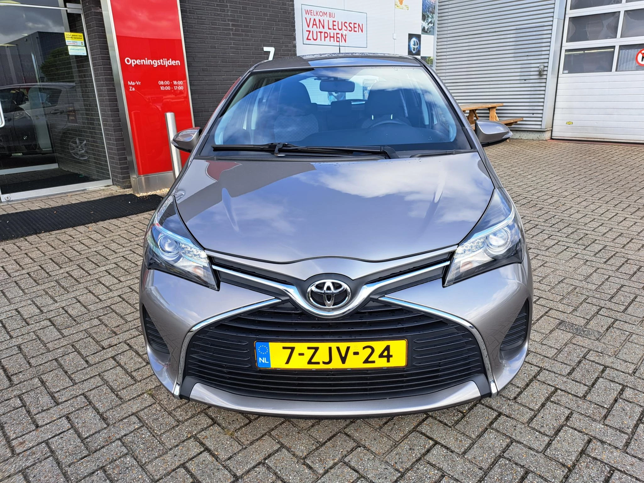 Hoofdafbeelding Toyota Yaris