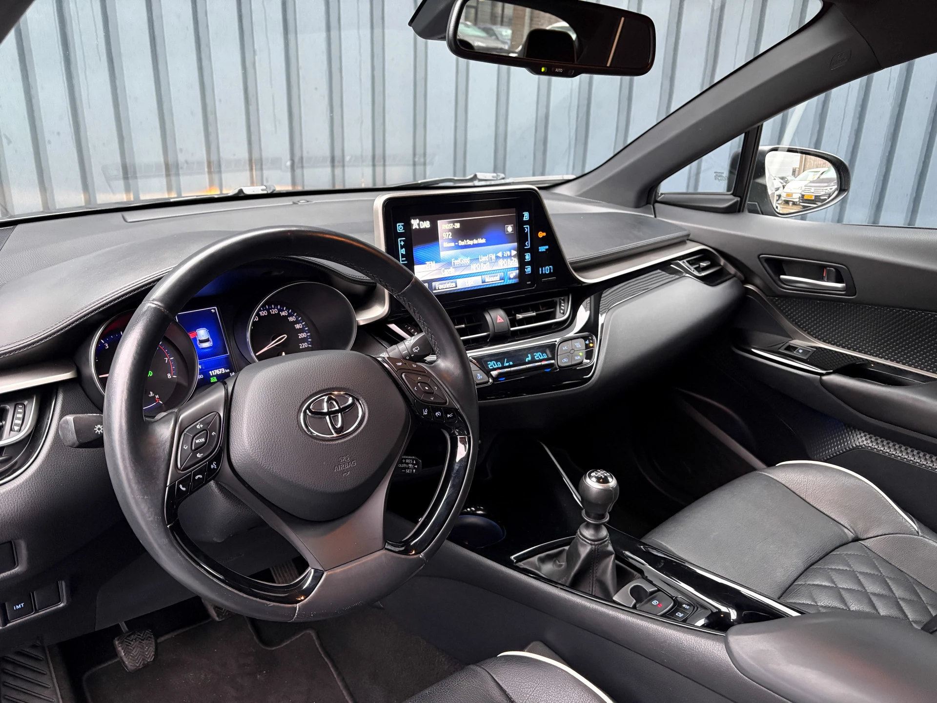 Hoofdafbeelding Toyota C-HR