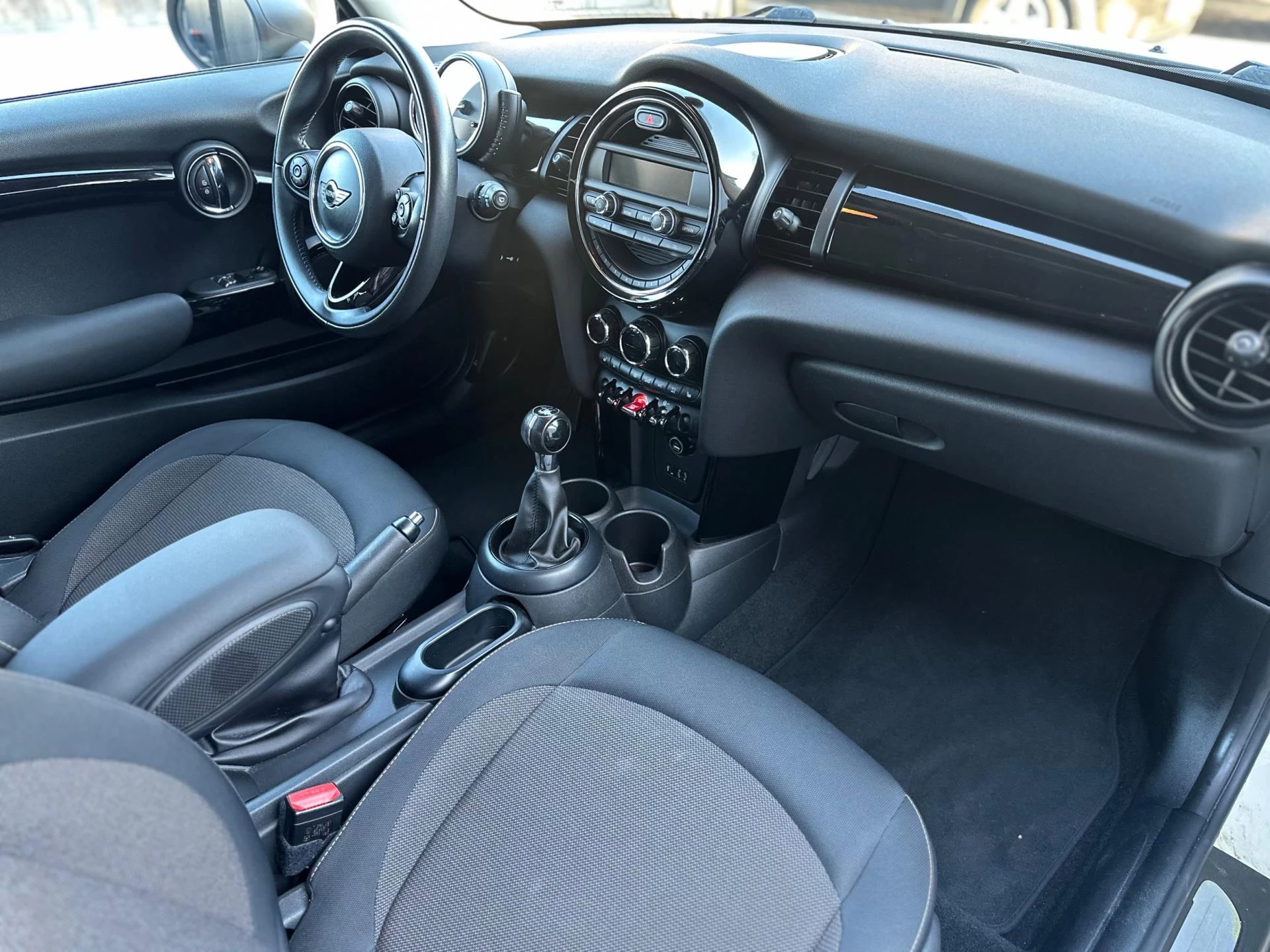 Hoofdafbeelding MINI One