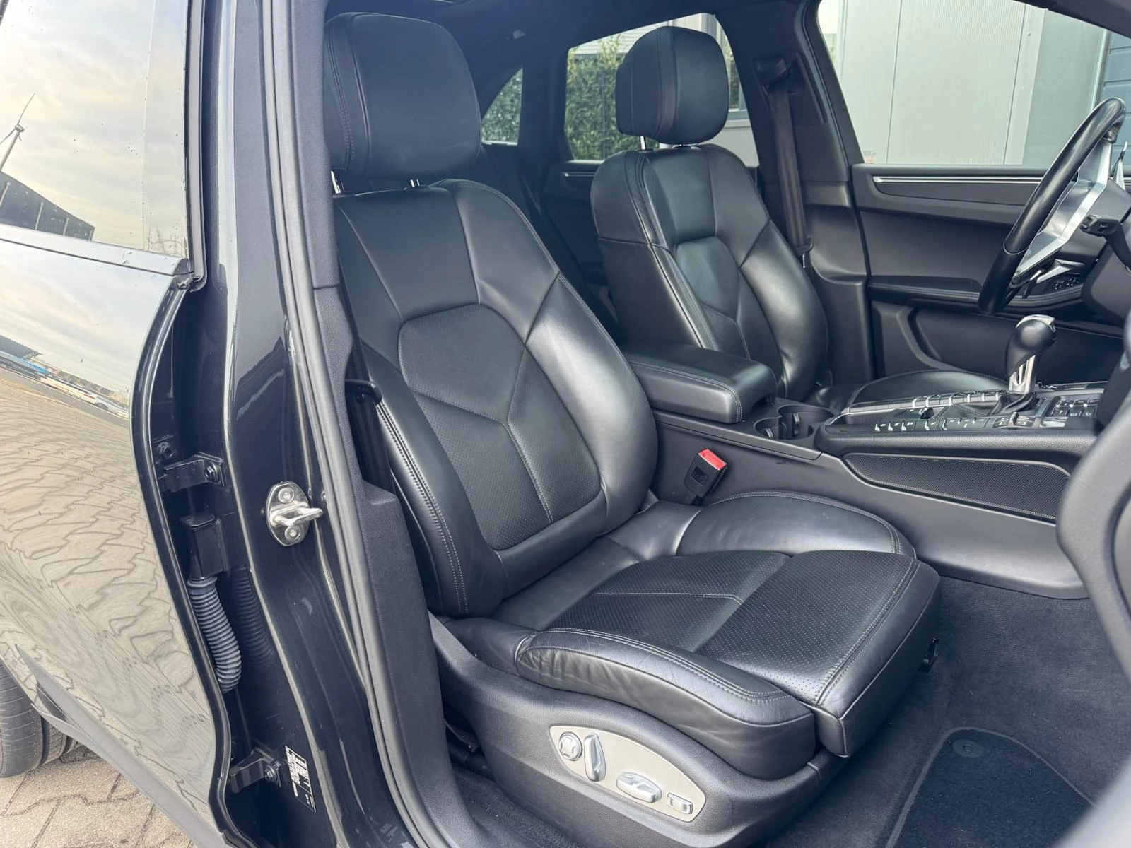 Hoofdafbeelding Porsche Macan