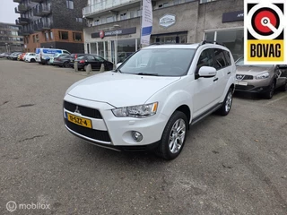 Hoofdafbeelding Mitsubishi Outlander Mitsubishi Outlander 2.4 2012 AUT/7PERS/LEDER/TRKHAAK/DAKJE!