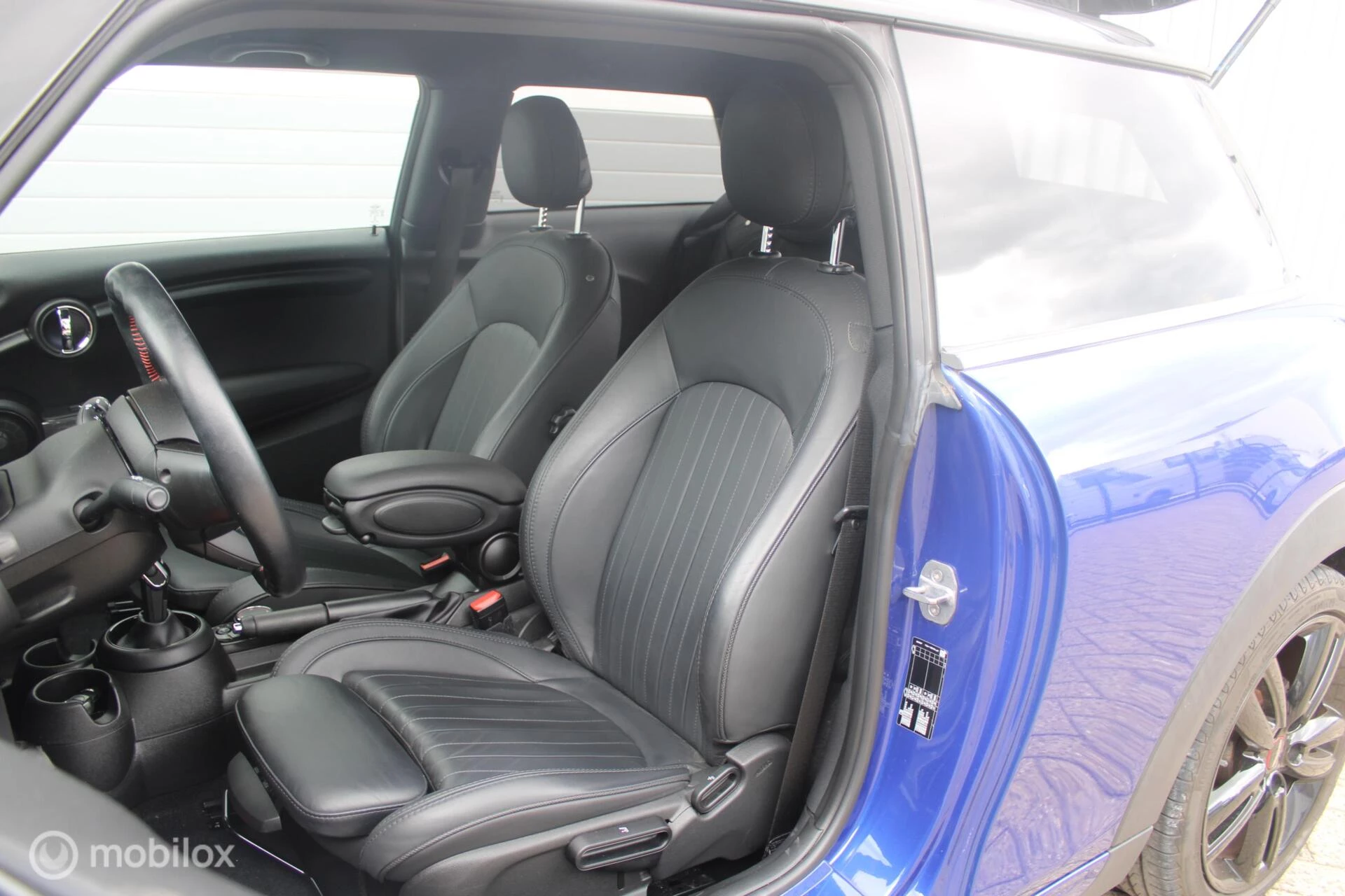Hoofdafbeelding MINI 3-deurs