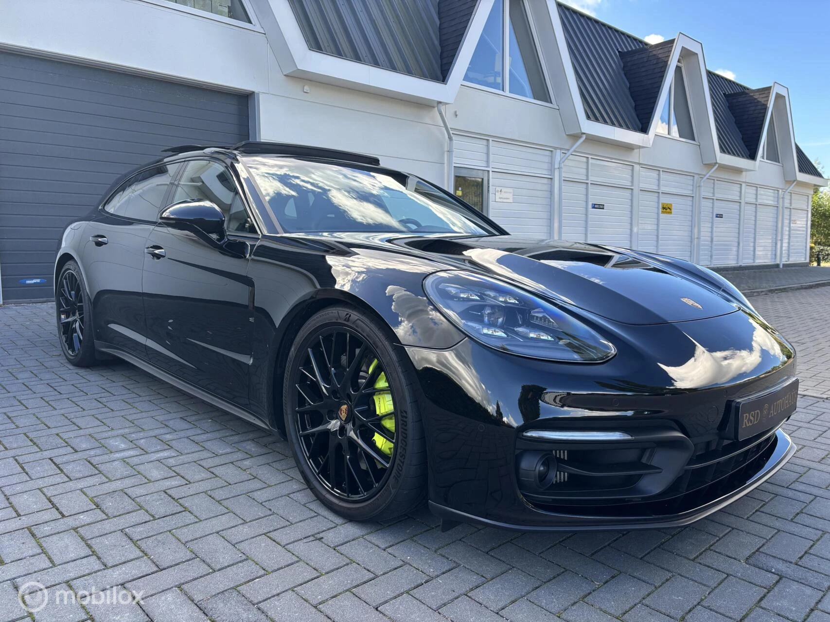 Hoofdafbeelding Porsche Panamera