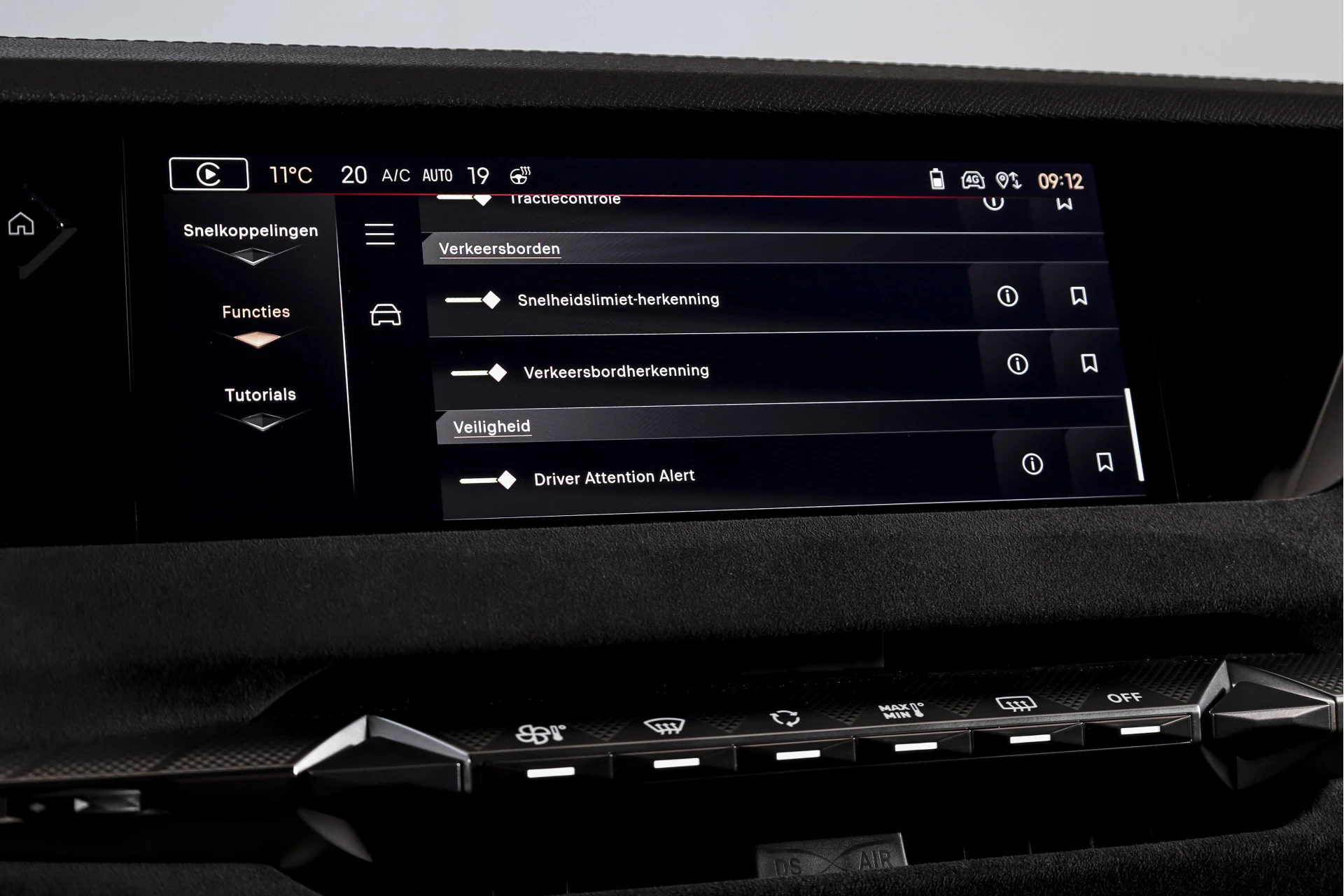 Hoofdafbeelding DS DS 4