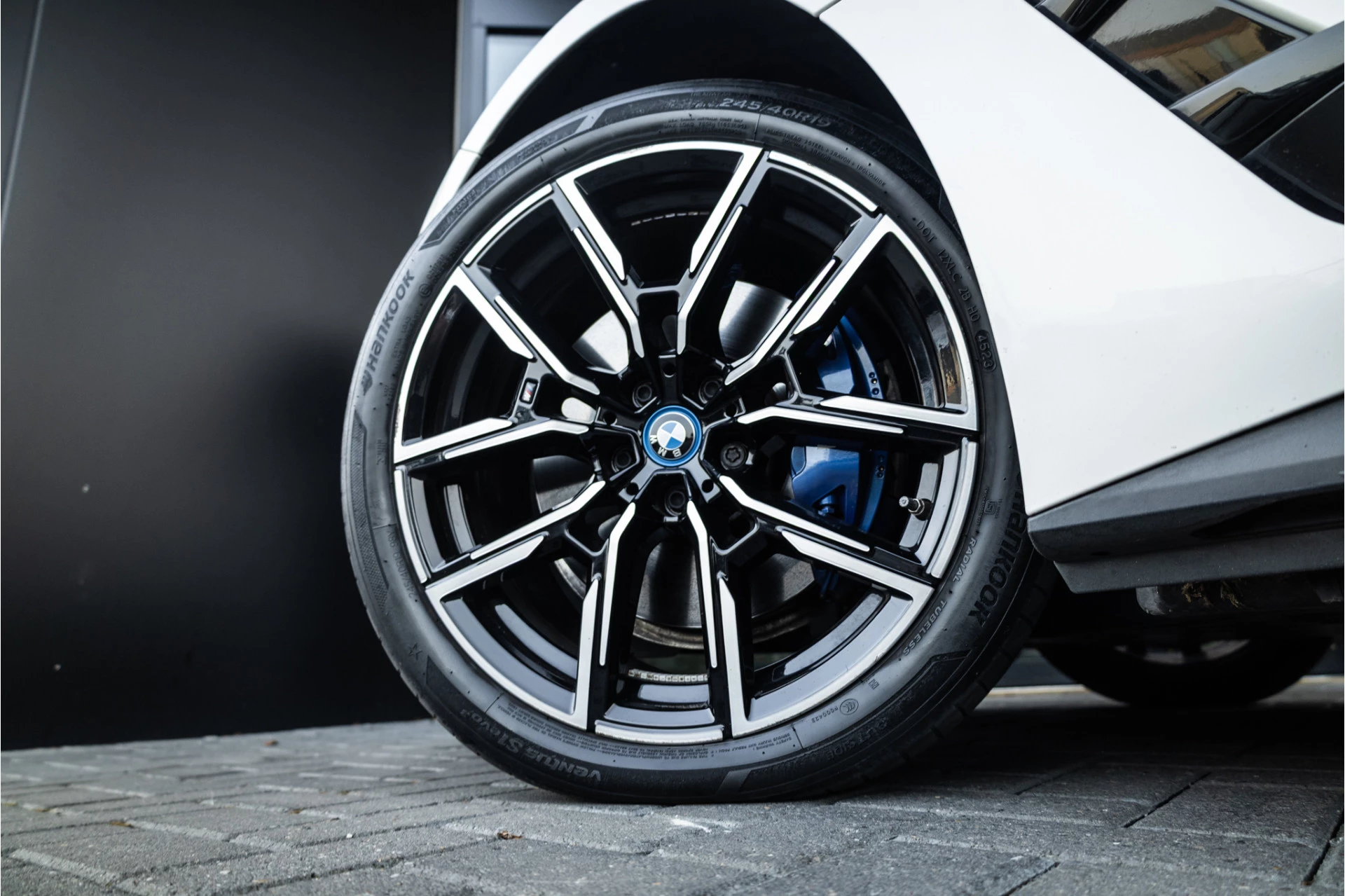 Hoofdafbeelding BMW i4