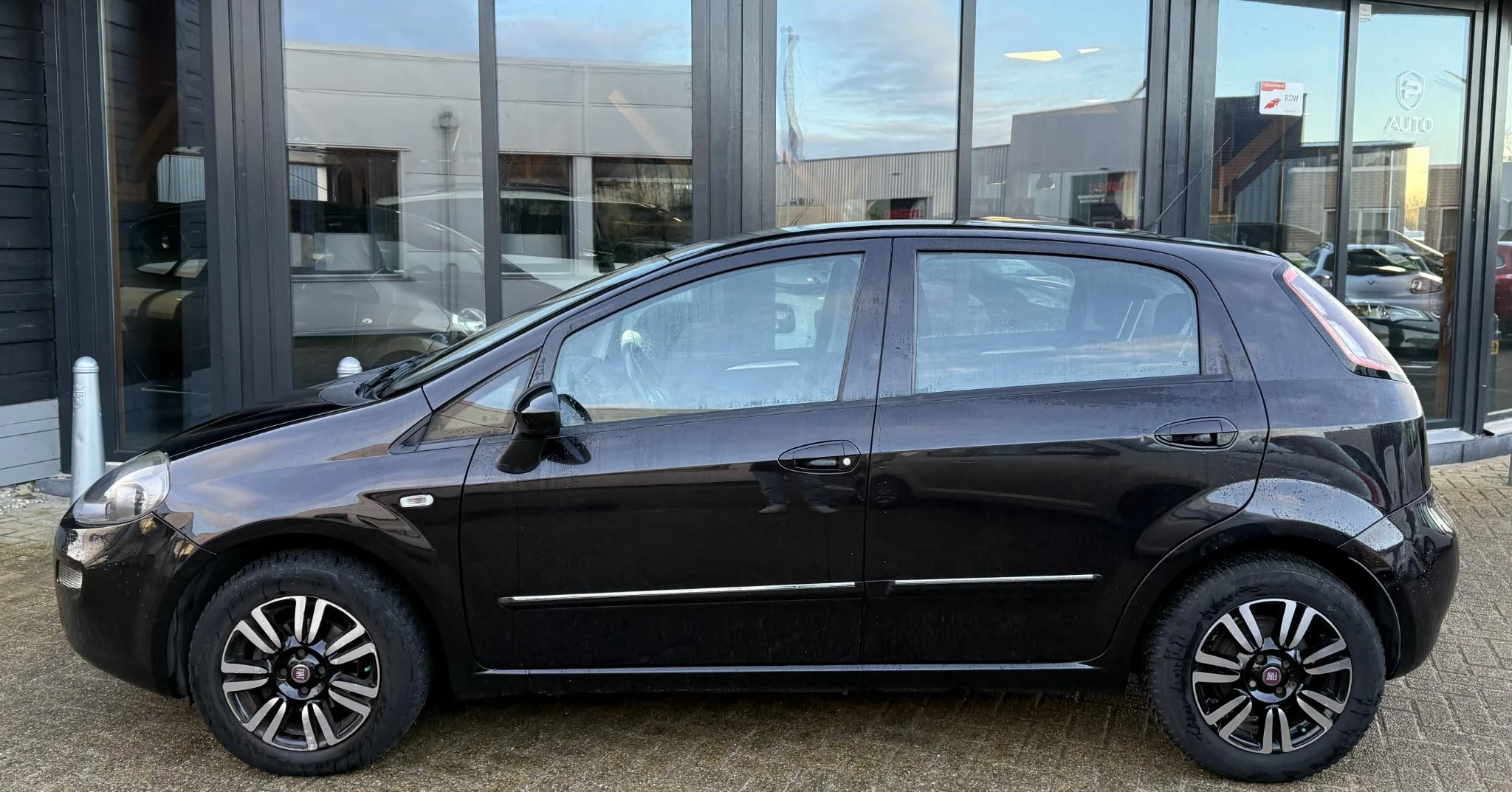 Hoofdafbeelding Fiat Punto