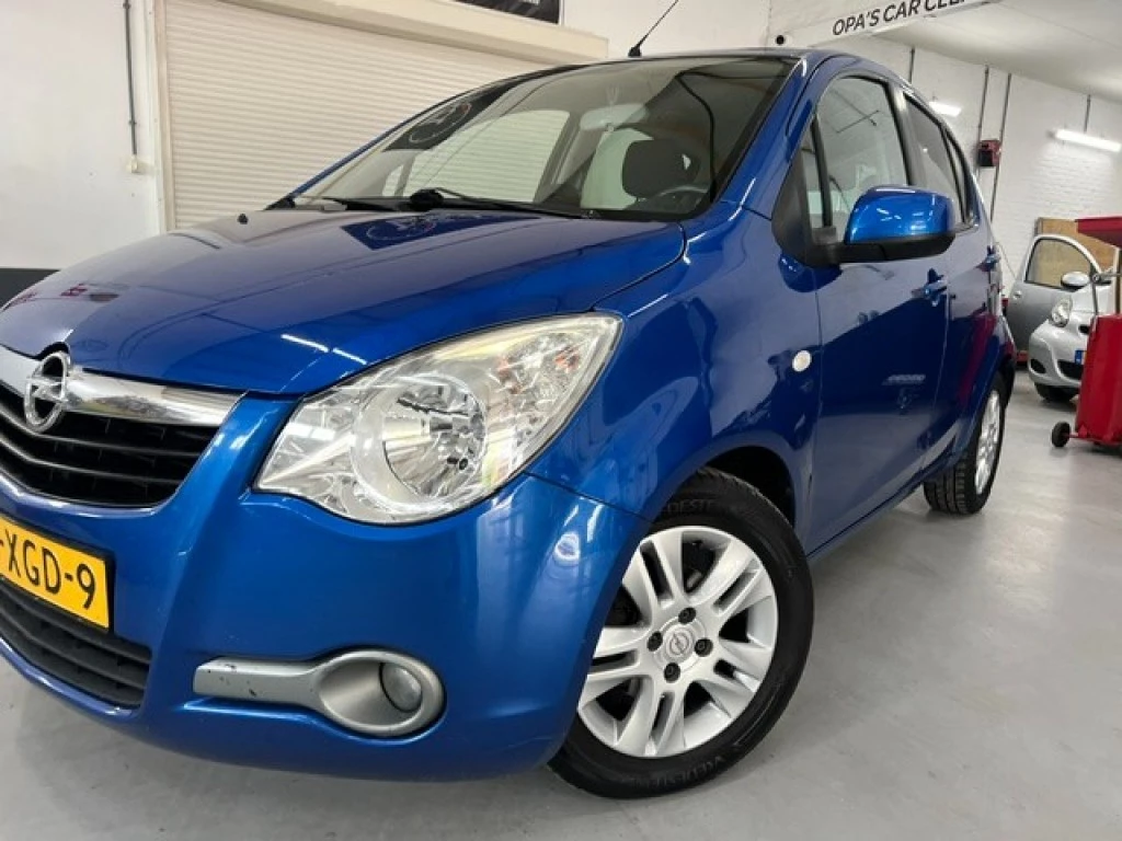 Hoofdafbeelding Opel Agila