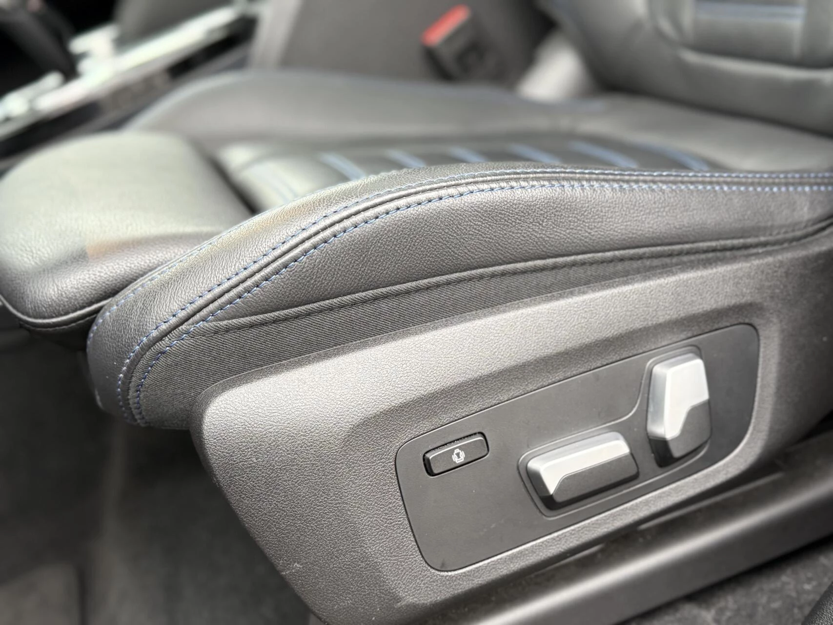 Hoofdafbeelding BMW X4