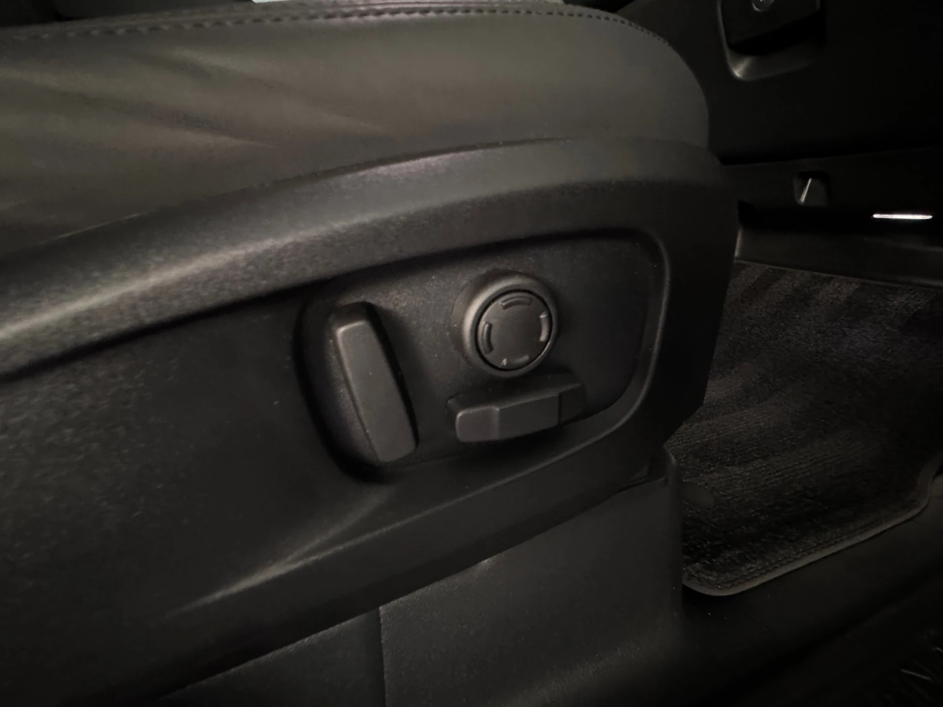 Hoofdafbeelding Land Rover Defender