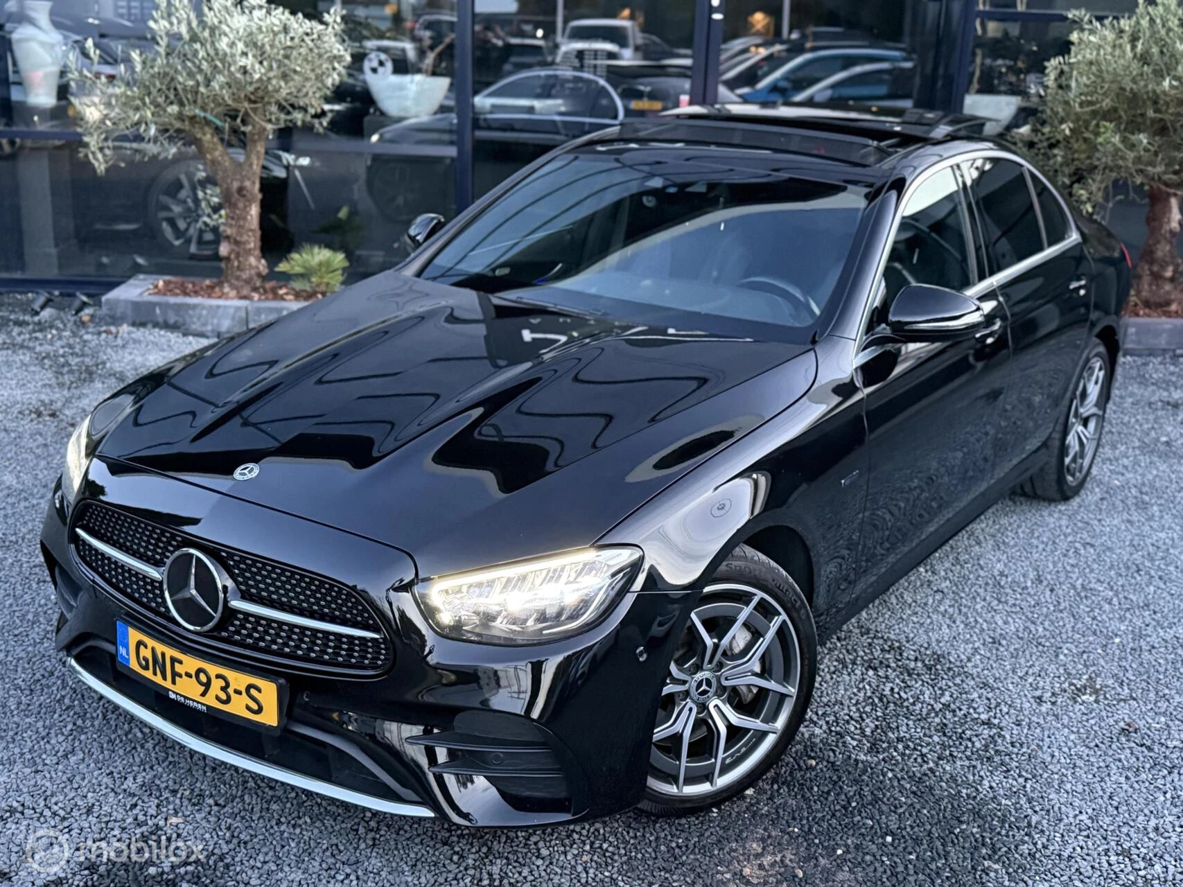 Hoofdafbeelding Mercedes-Benz E-Klasse