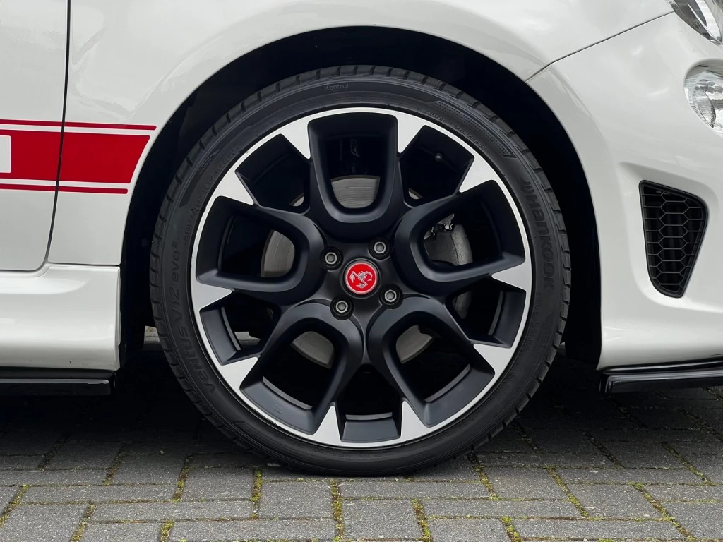 Hoofdafbeelding Abarth 595