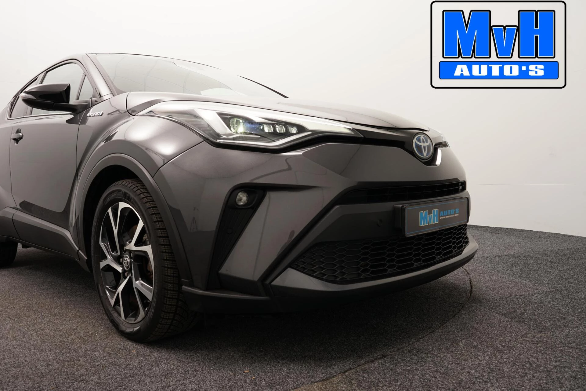 Hoofdafbeelding Toyota C-HR