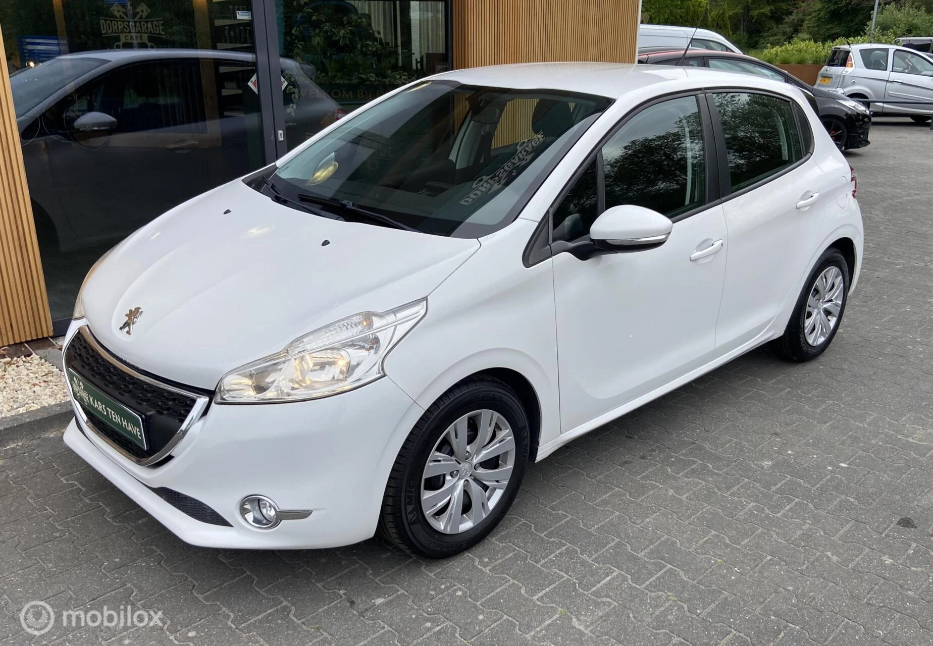 Hoofdafbeelding Peugeot 208