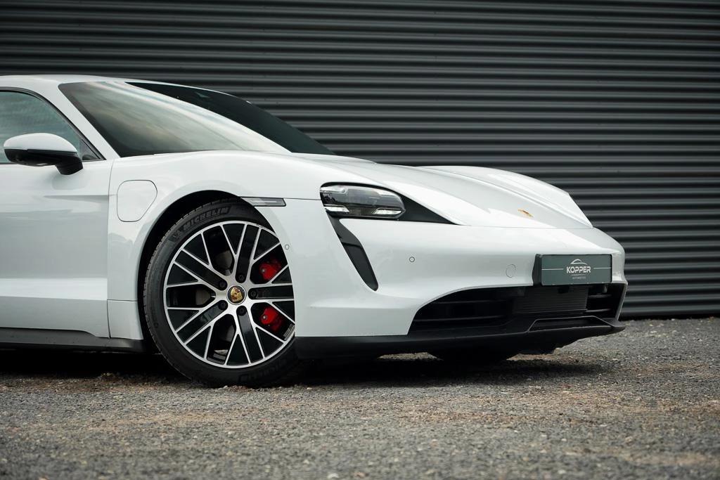Hoofdafbeelding Porsche Taycan