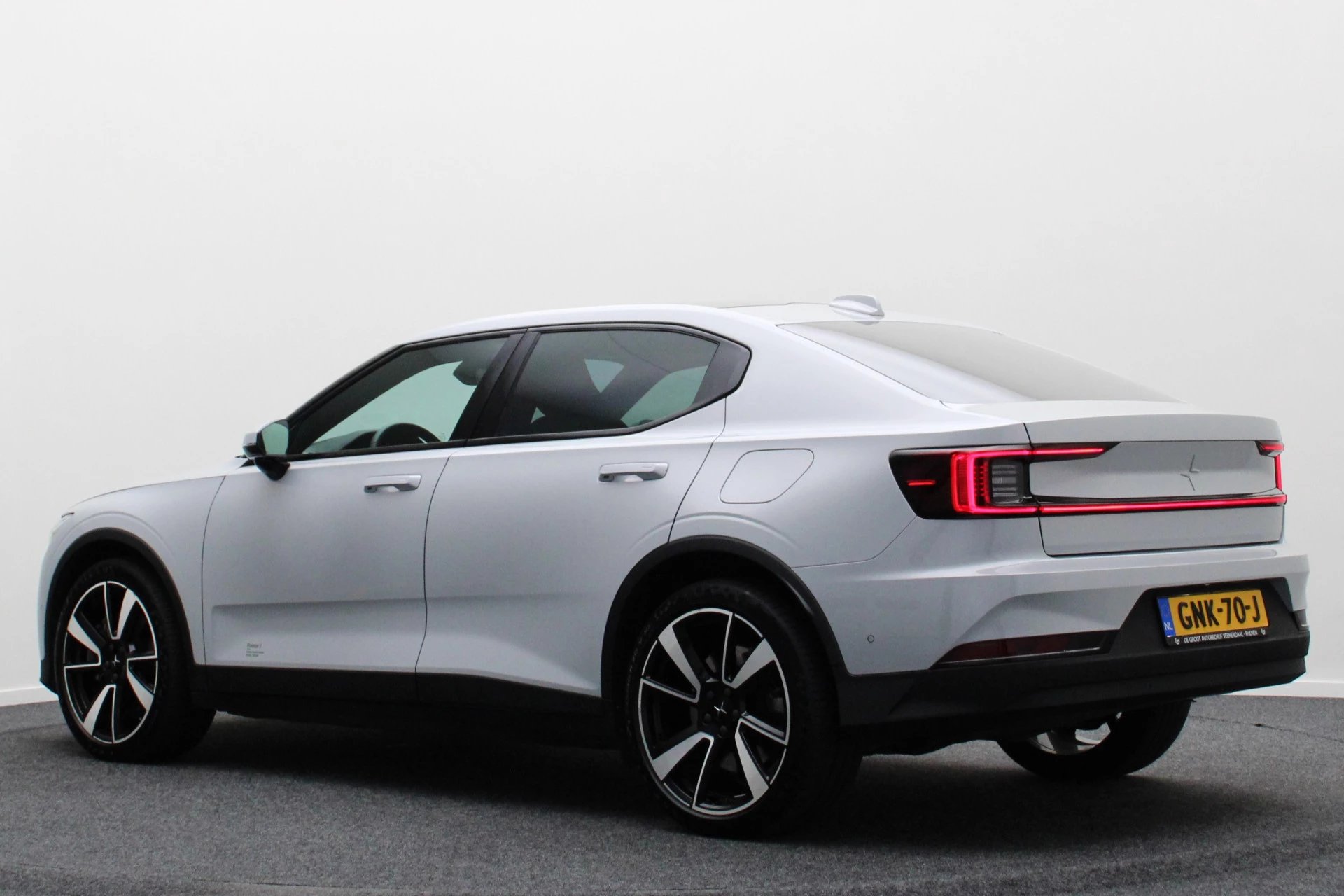 Hoofdafbeelding Polestar 2