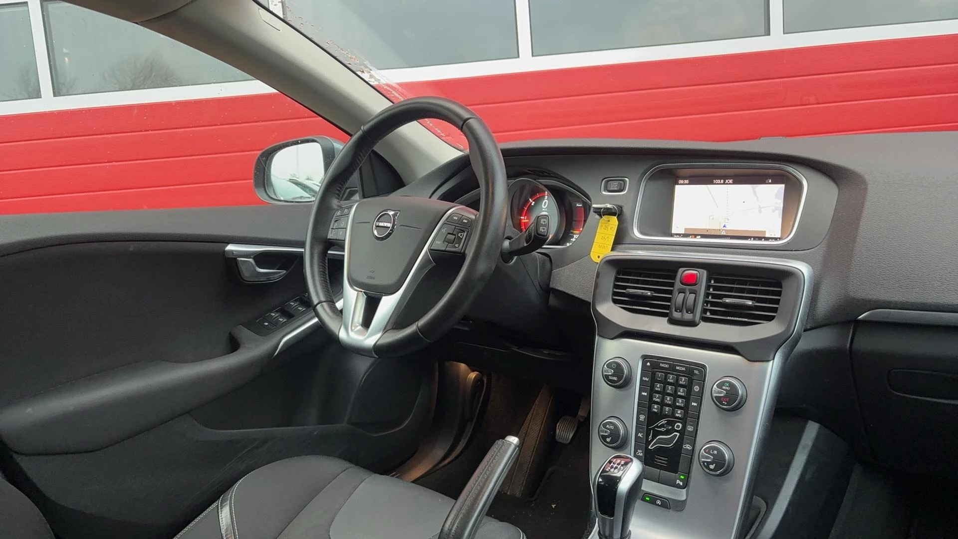 Hoofdafbeelding Volvo V40