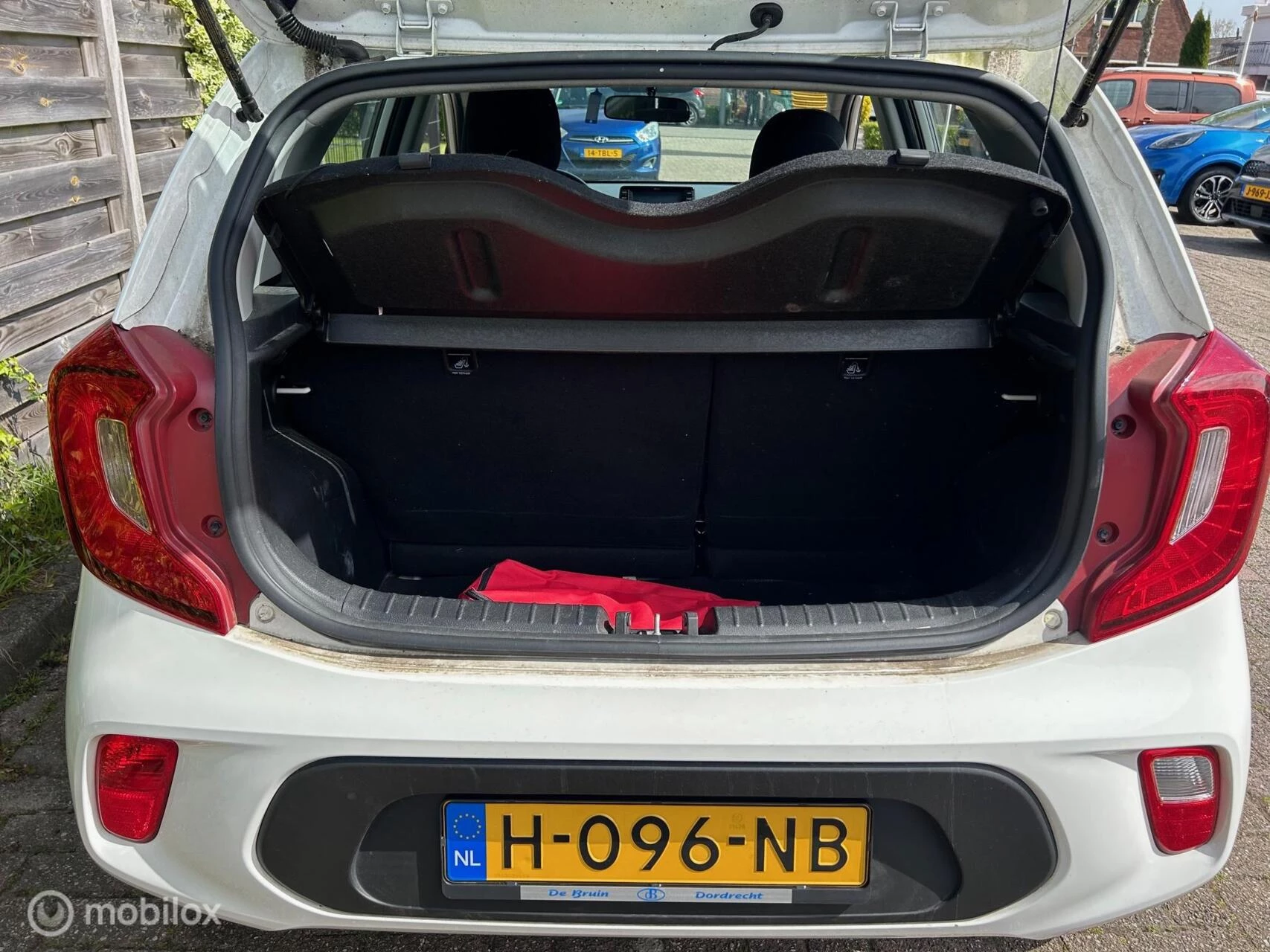 Hoofdafbeelding Kia Picanto