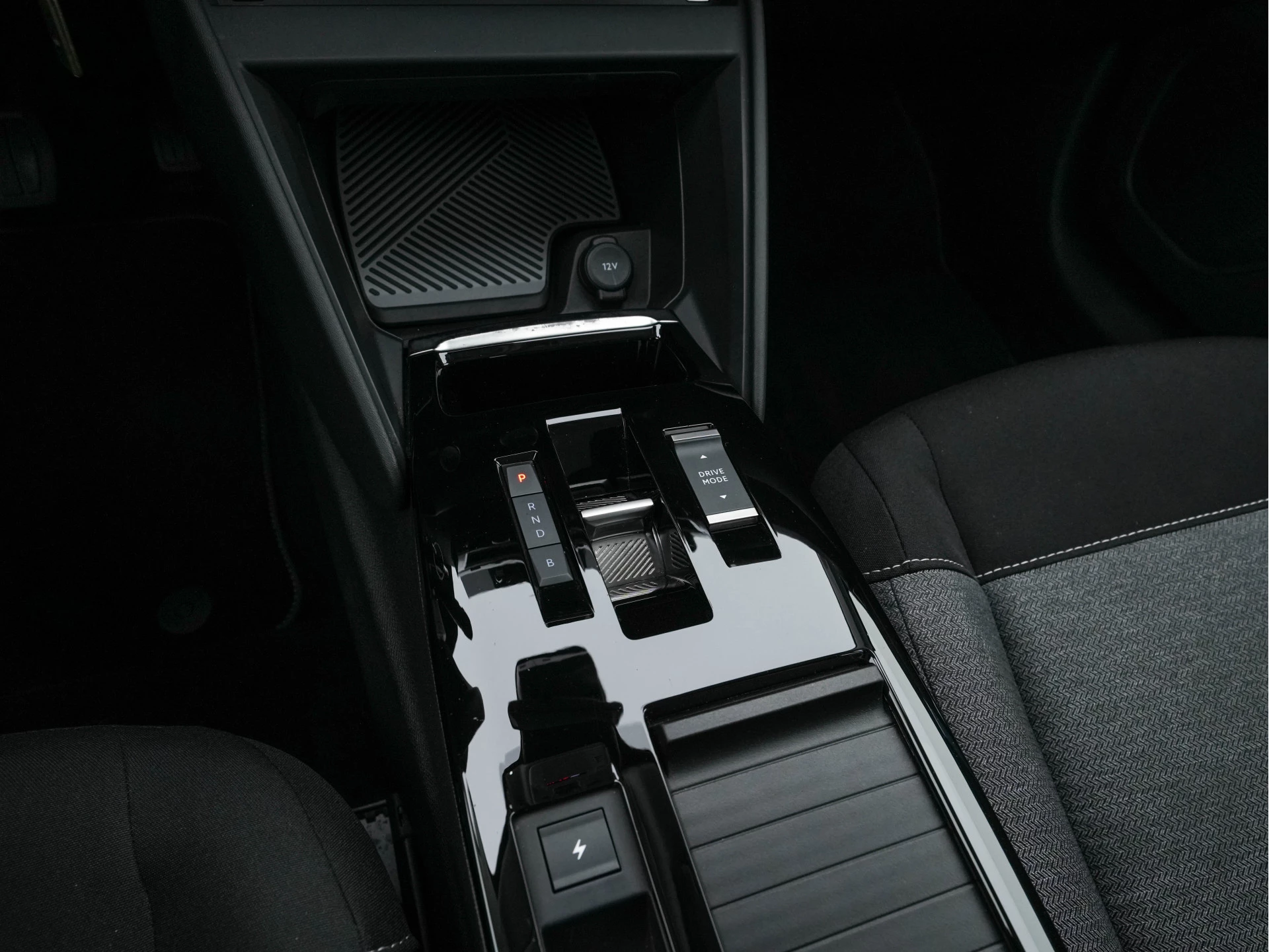 Hoofdafbeelding Citroën ë-C4