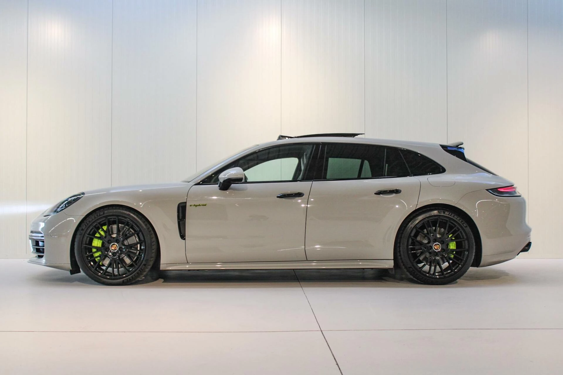 Hoofdafbeelding Porsche Panamera