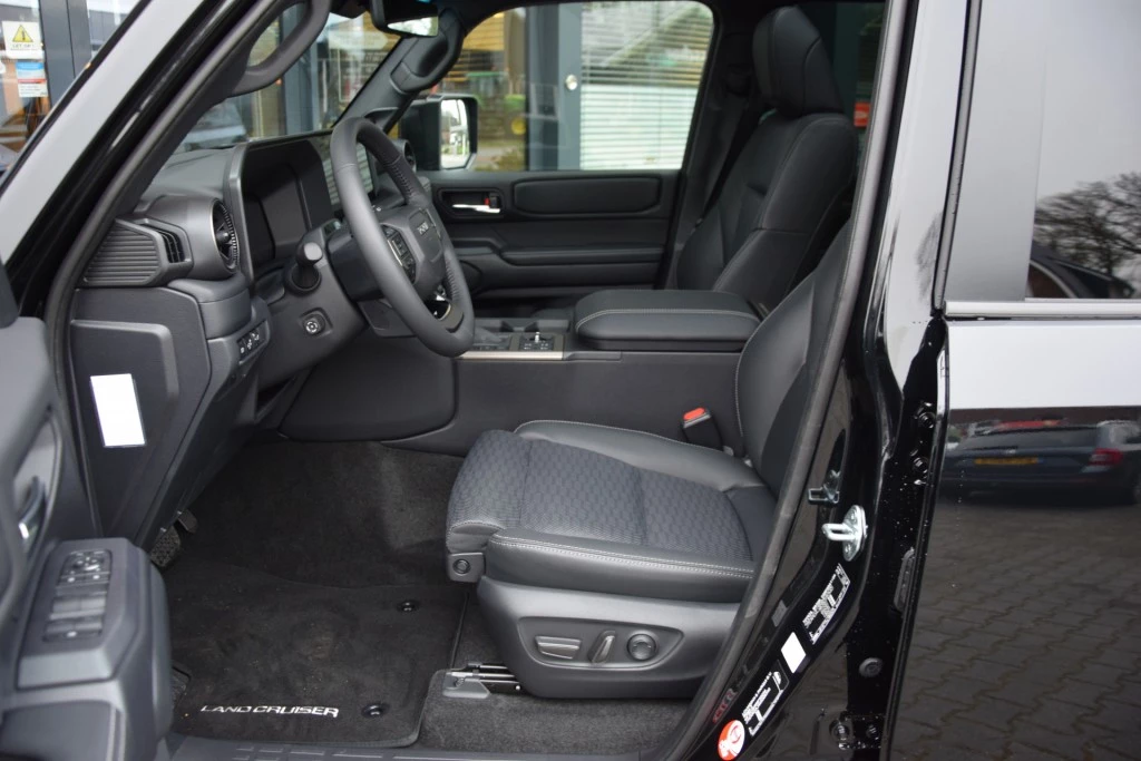 Hoofdafbeelding Toyota Land Cruiser