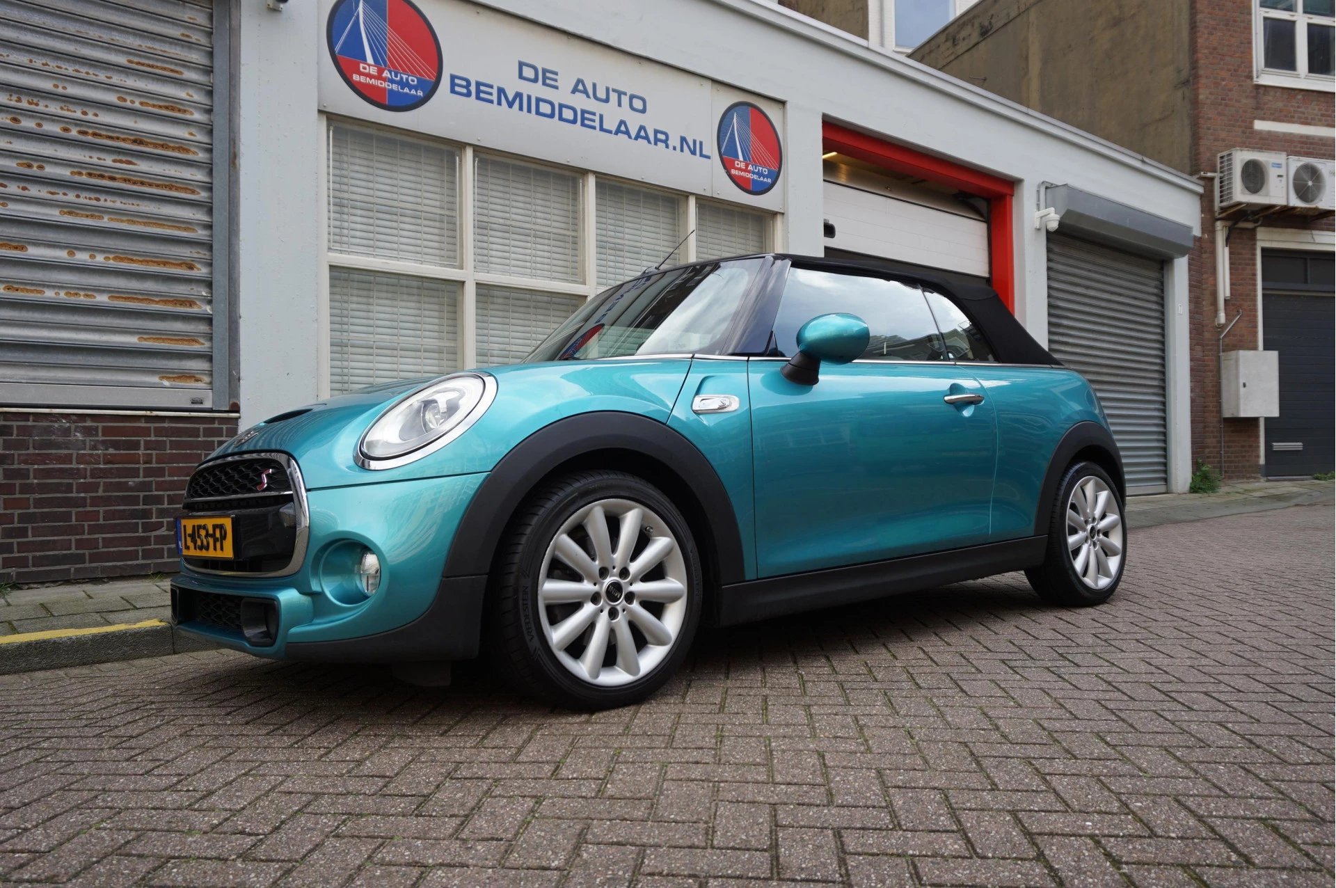 Hoofdafbeelding MINI Cooper S Cabrio