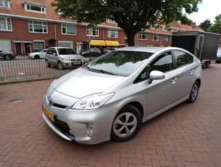 Hoofdafbeelding Toyota Prius Toyota Prius 1.8 Comfort CAMERA NAVIGATIE TELEFOON CRUISECONTROL