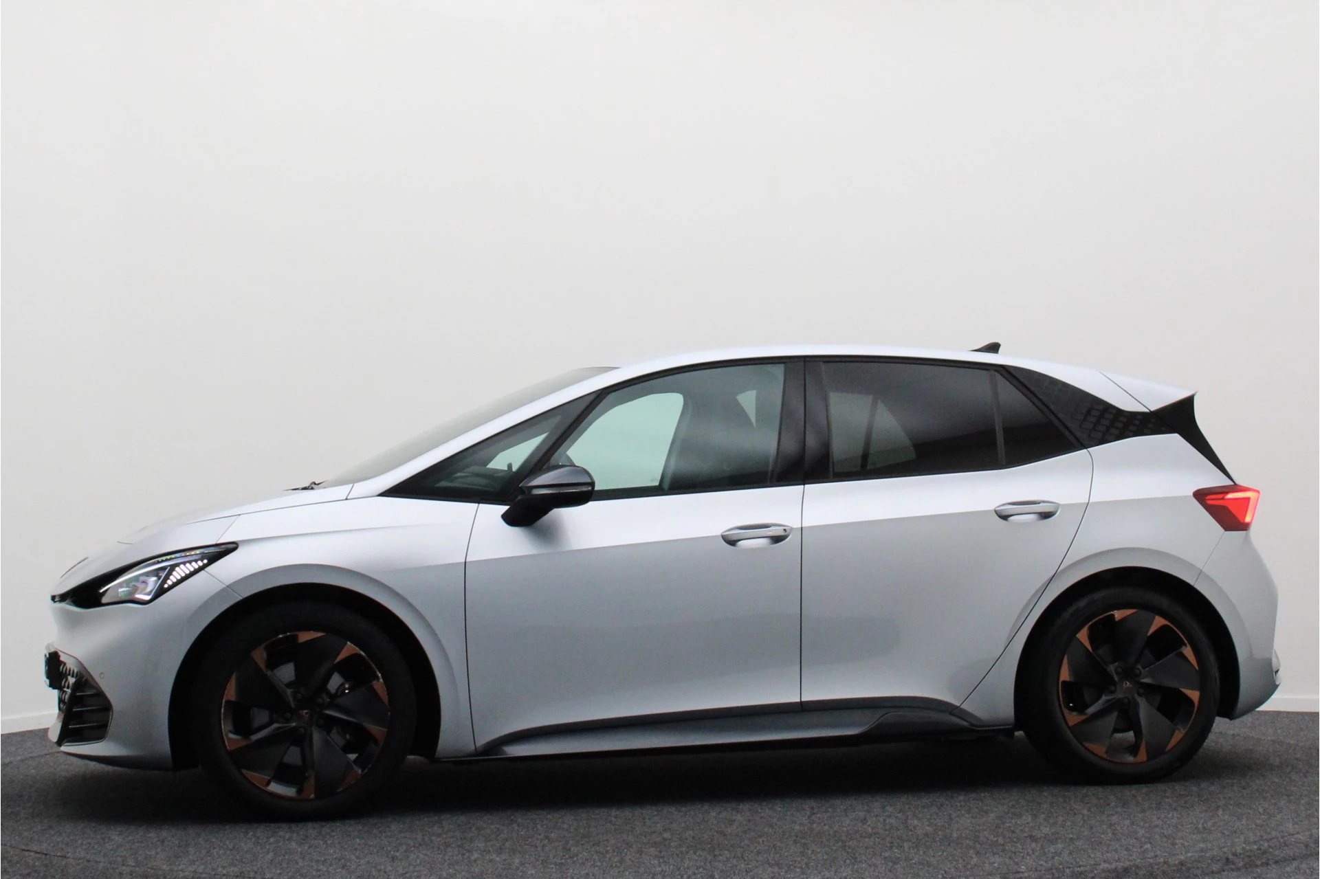 Hoofdafbeelding CUPRA Born