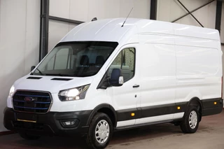 Hoofdafbeelding Ford E-Transit Ford E-Transit 350 L4H3 Trend 68 kWh