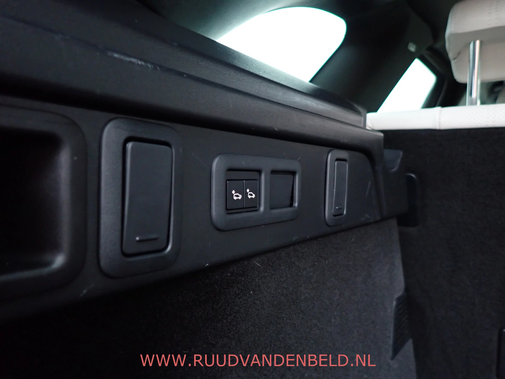 Hoofdafbeelding Land Rover Range Rover Velar