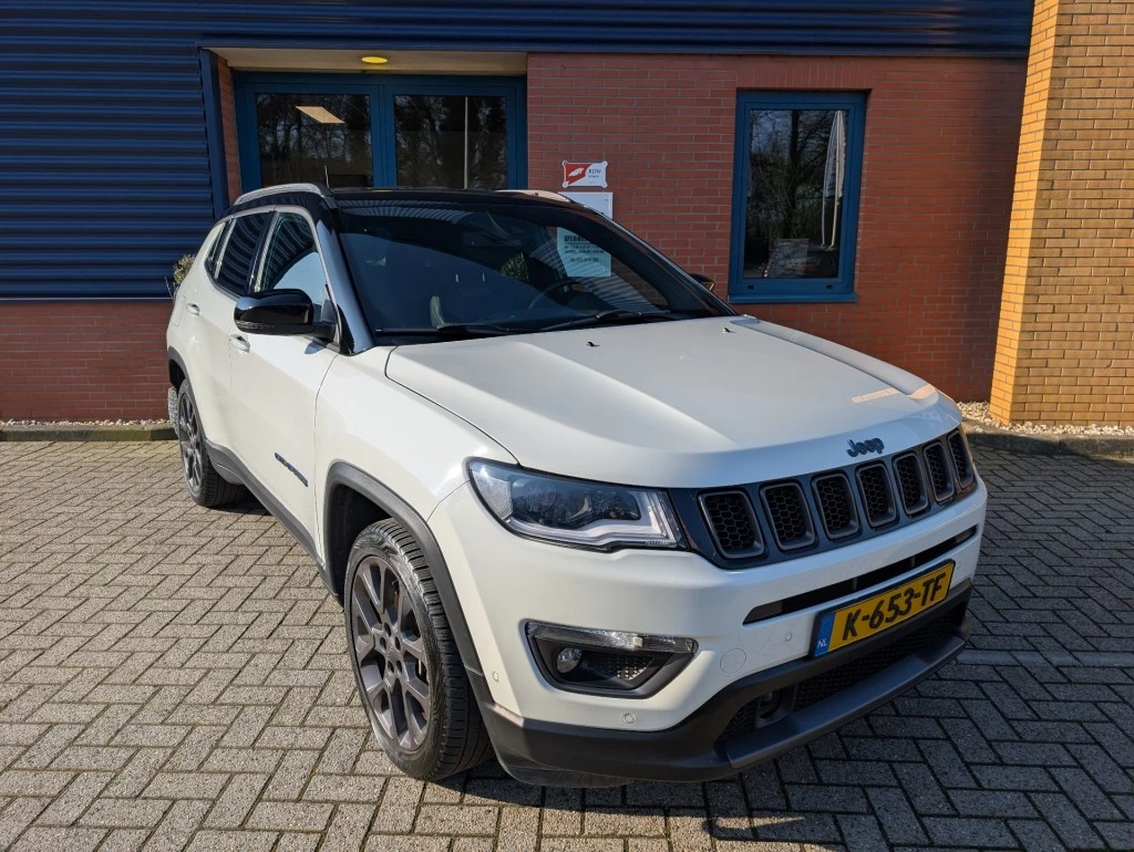 Hoofdafbeelding Jeep Compass