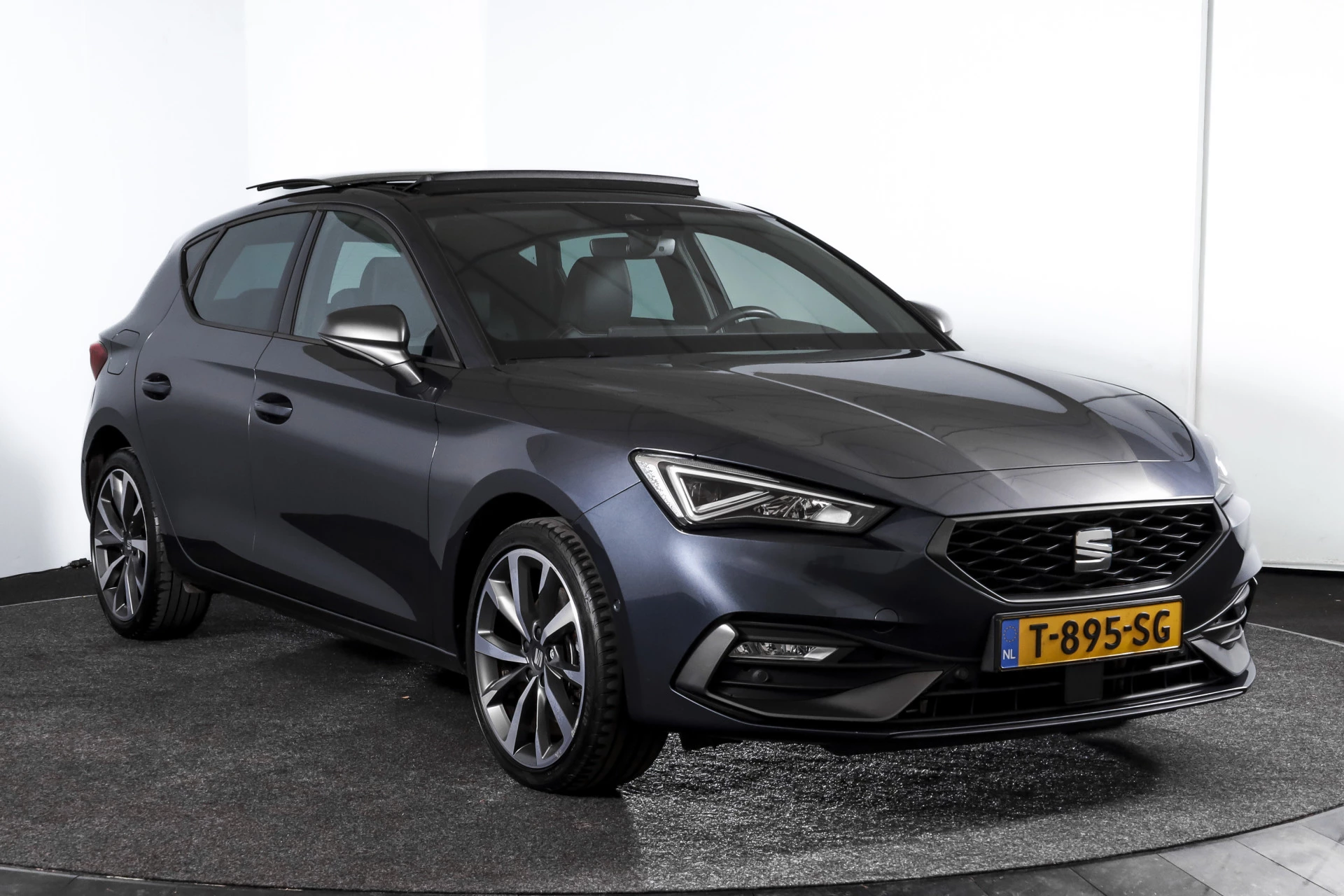 Hoofdafbeelding SEAT Leon