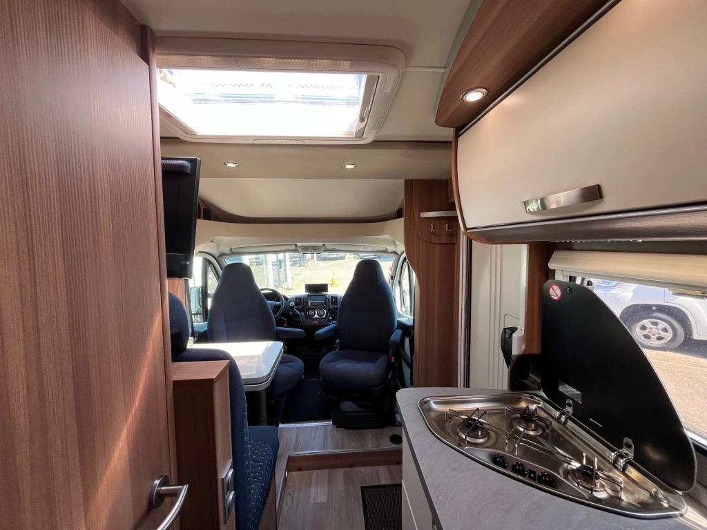 Hoofdafbeelding Weinsberg Caracompact R57 Carplay Ac Cruise