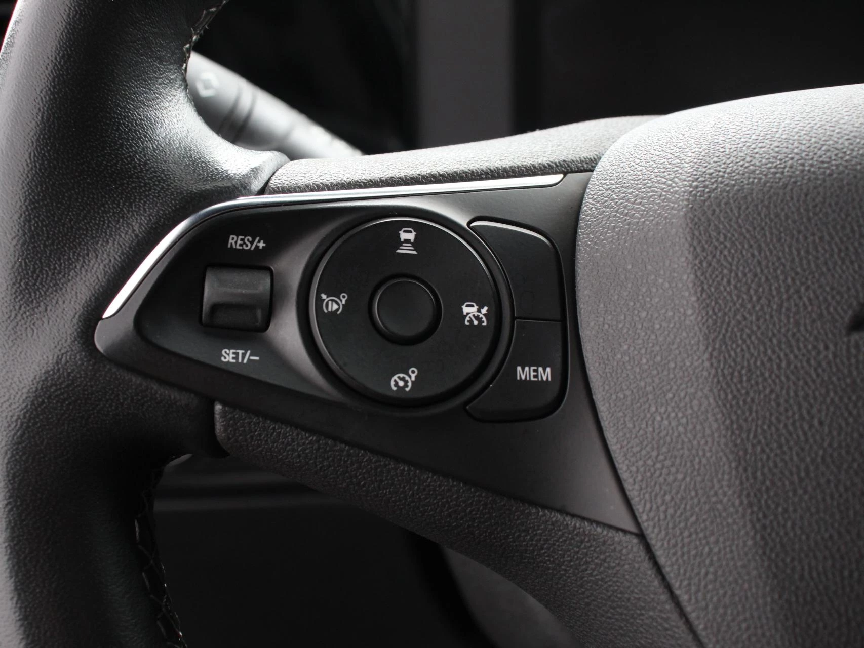 Hoofdafbeelding Opel Mokka-e