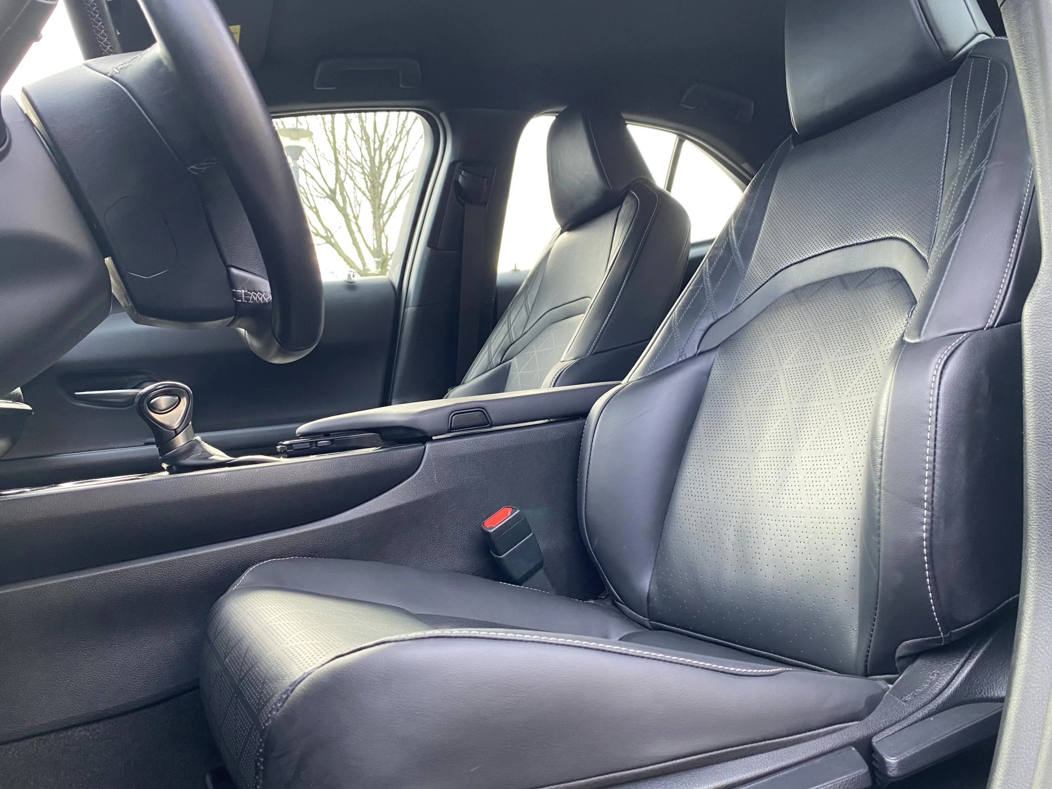 Hoofdafbeelding Lexus UX
