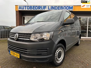 Hoofdafbeelding Volkswagen Transporter Volkswagen Transporter 2.0 TDI Apple Carplay Achteruitrij Camera Trekhaak L1H1