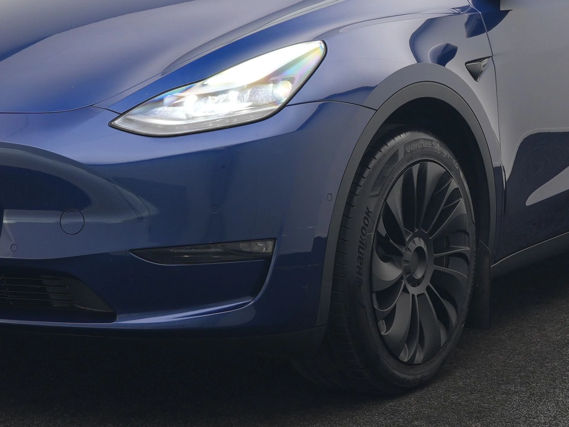Hoofdafbeelding Tesla Model Y