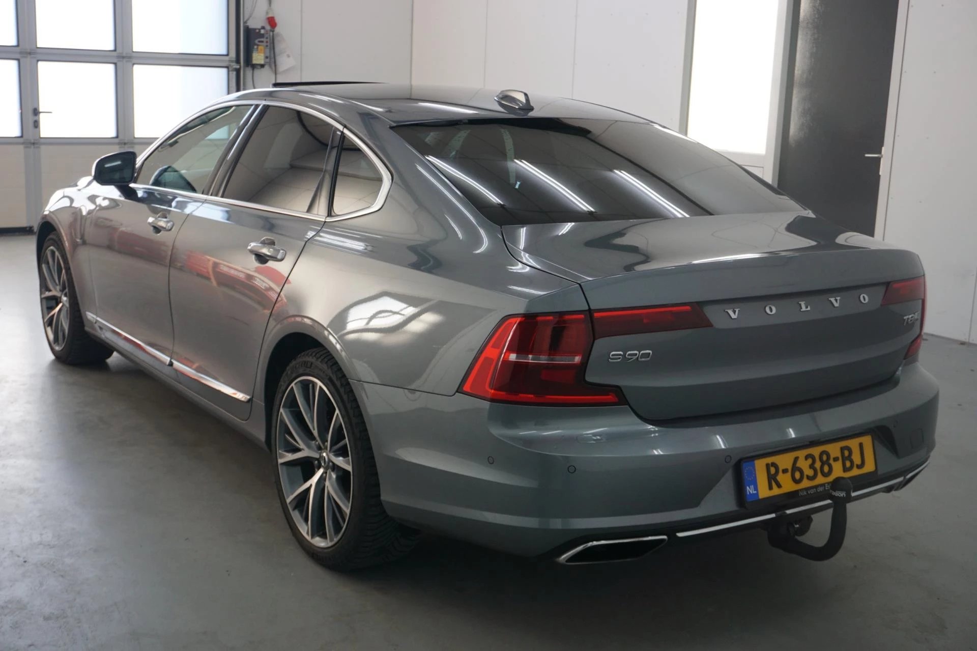 Hoofdafbeelding Volvo S90