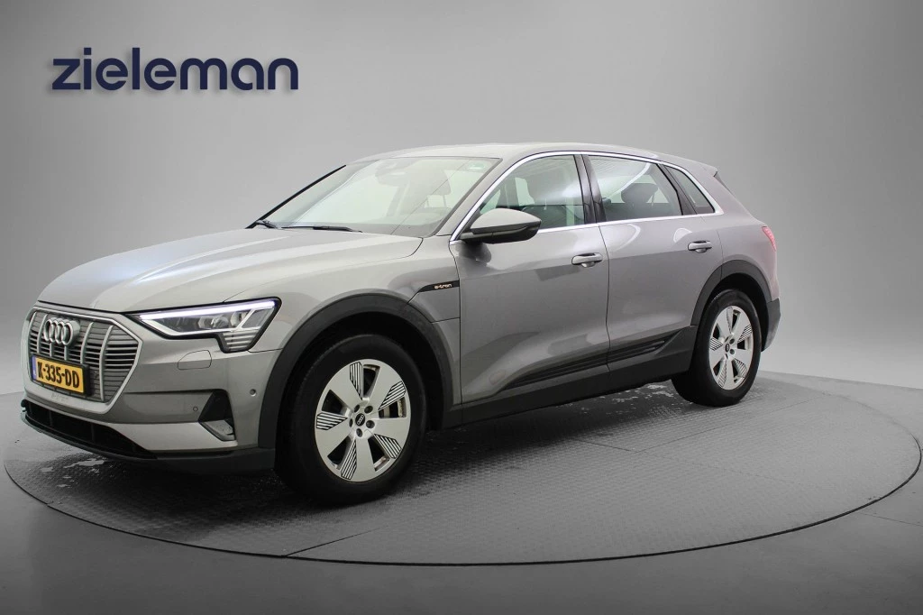 Hoofdafbeelding Audi e-tron