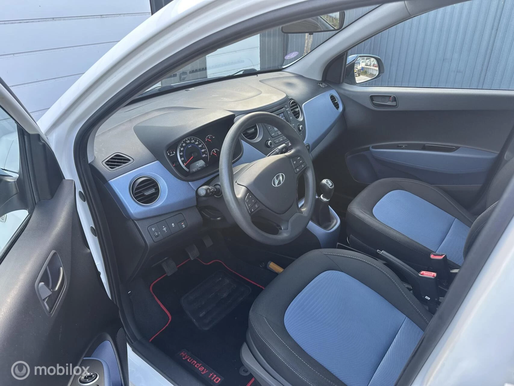 Hoofdafbeelding Hyundai i10