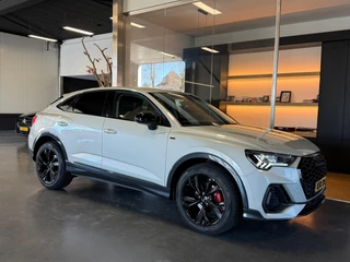 Audi Q3 SPORTBACK 35 TFSI S line Edition 2023 Keyless ACC Topstaat
