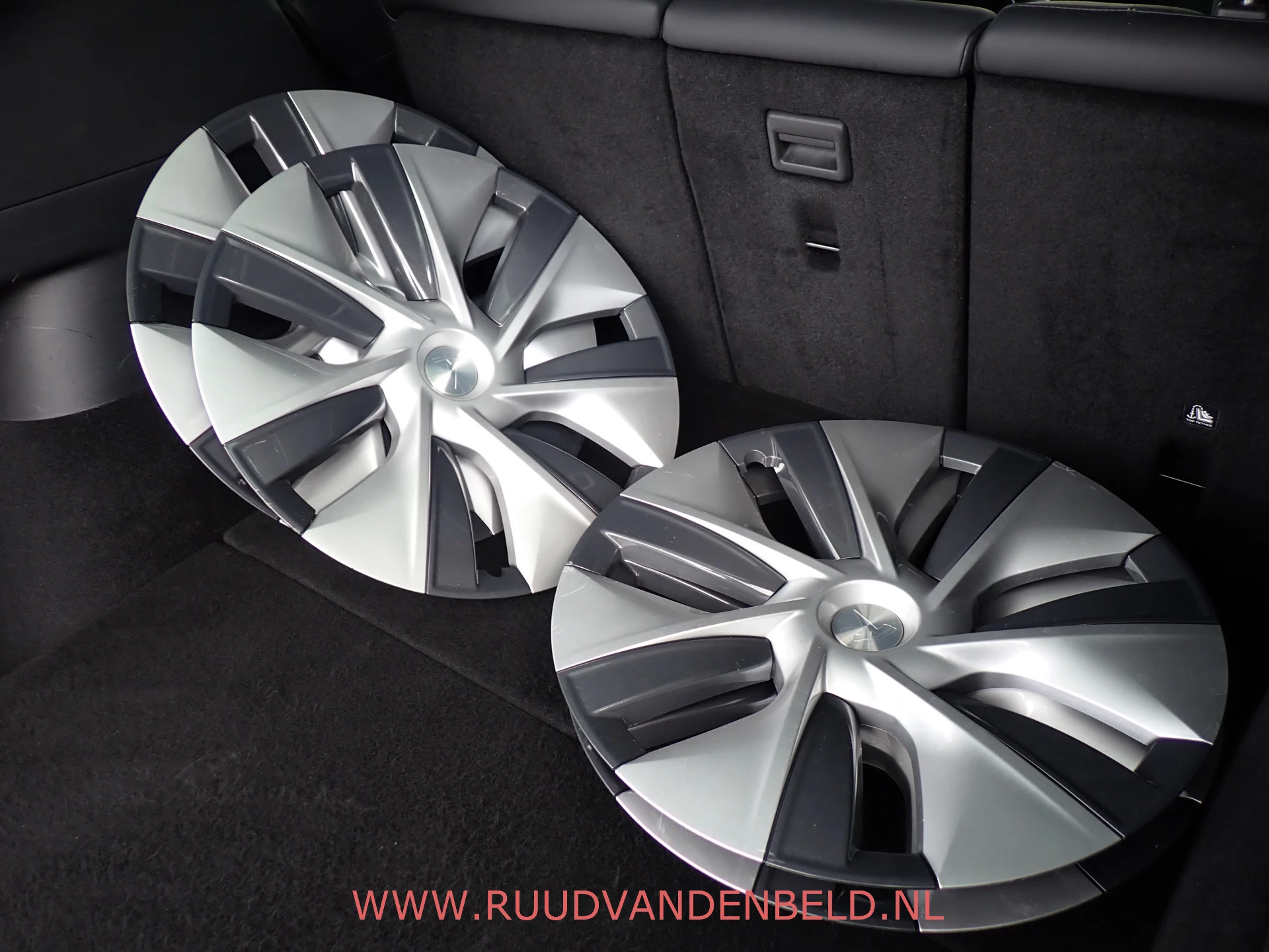 Hoofdafbeelding Tesla Model Y