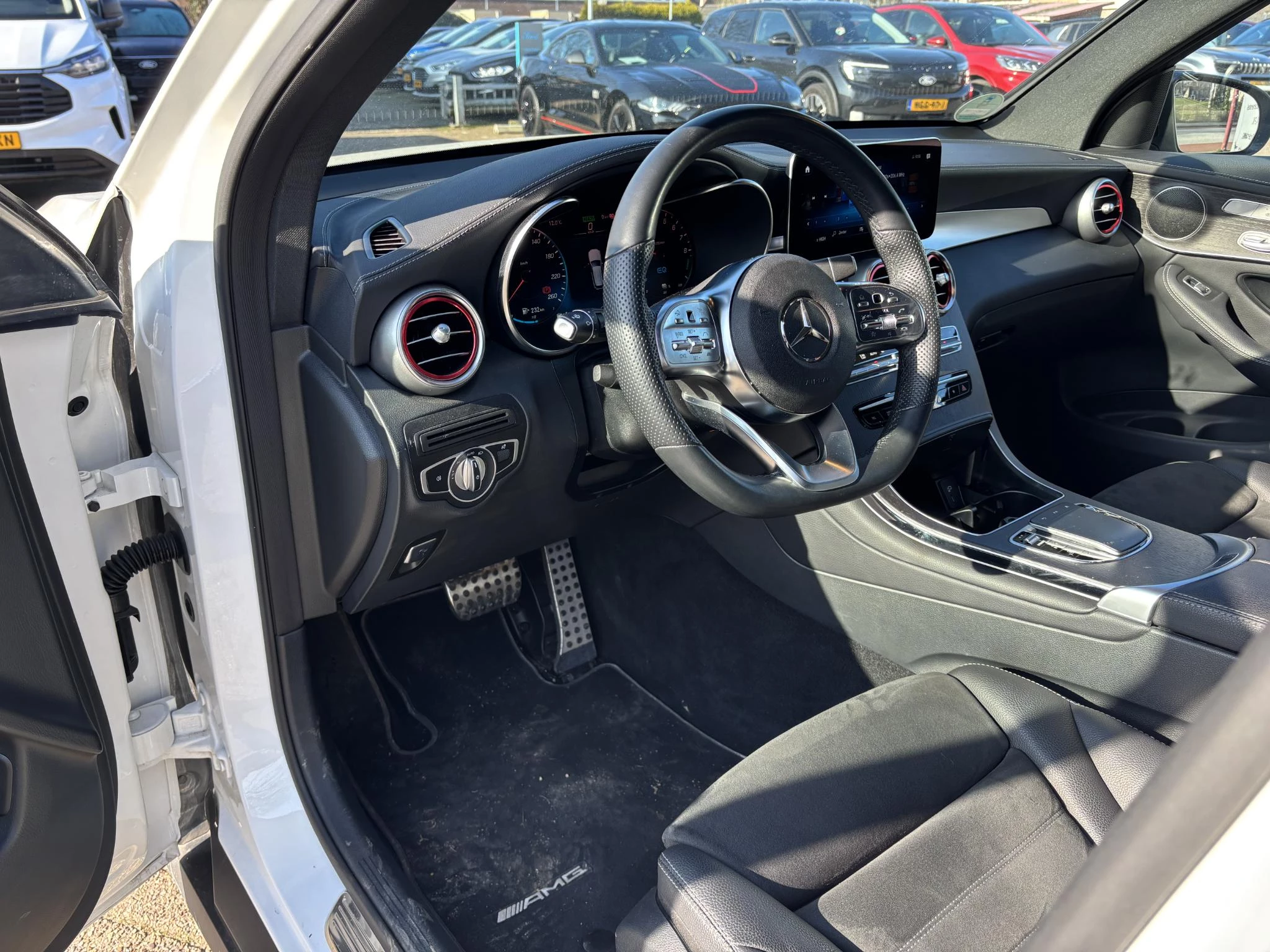 Hoofdafbeelding Mercedes-Benz GLC