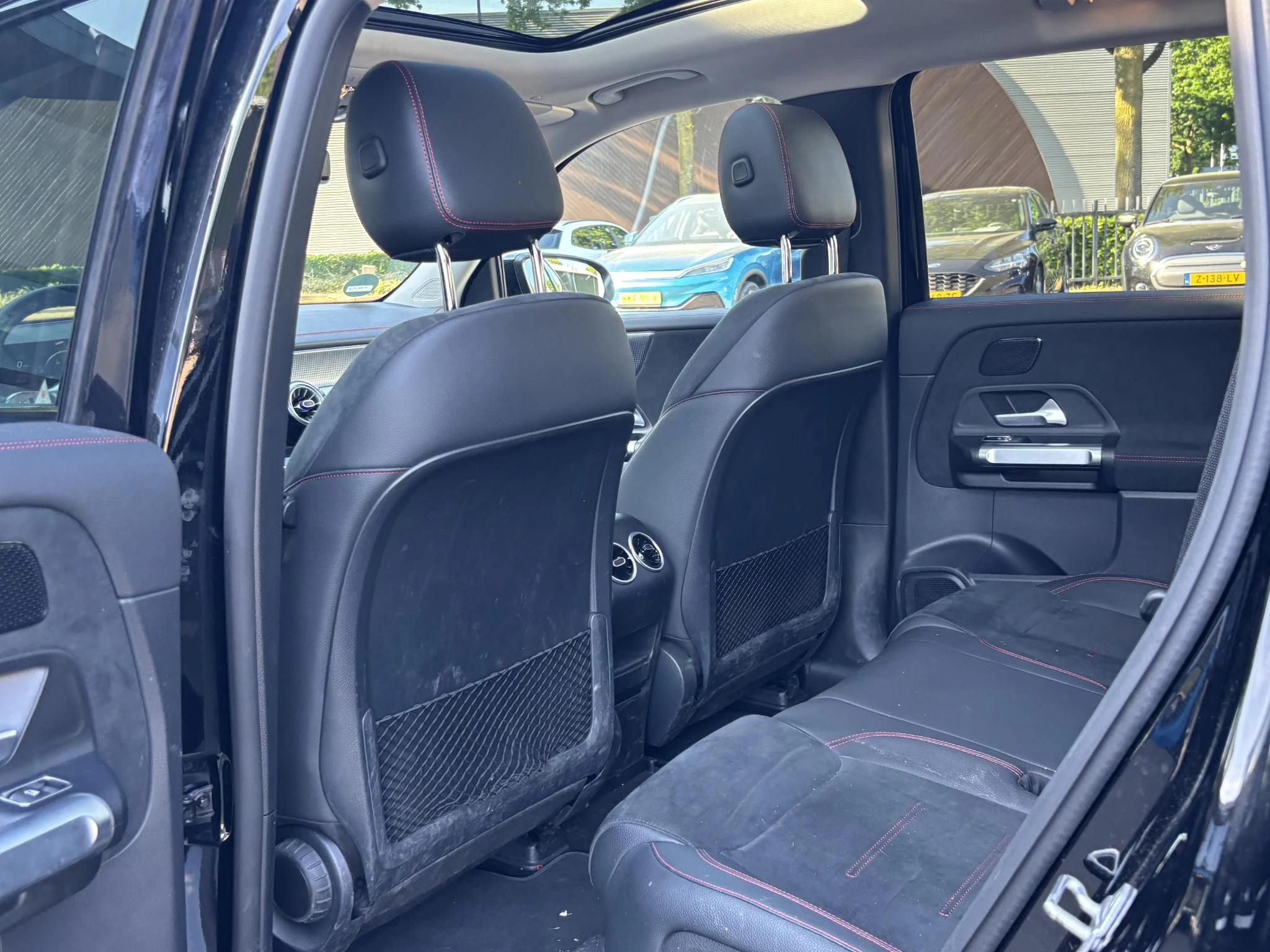 Hoofdafbeelding Mercedes-Benz EQB