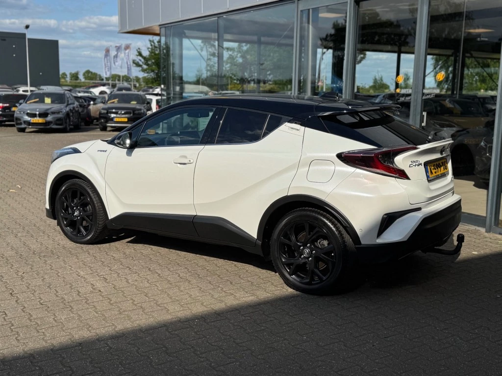 Hoofdafbeelding Toyota C-HR