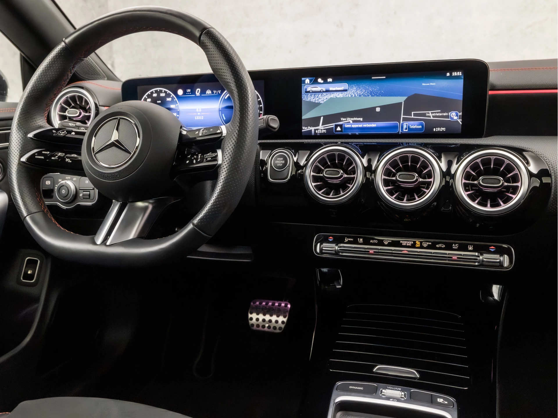 Hoofdafbeelding Mercedes-Benz CLA