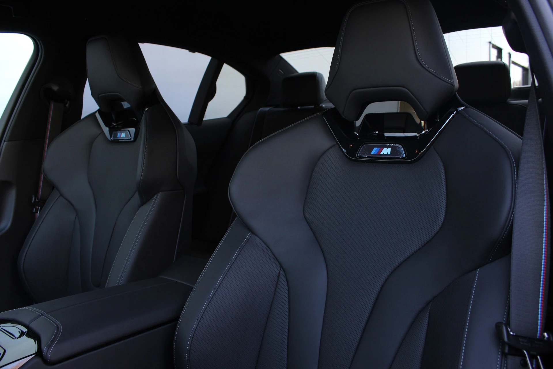 Hoofdafbeelding BMW i5