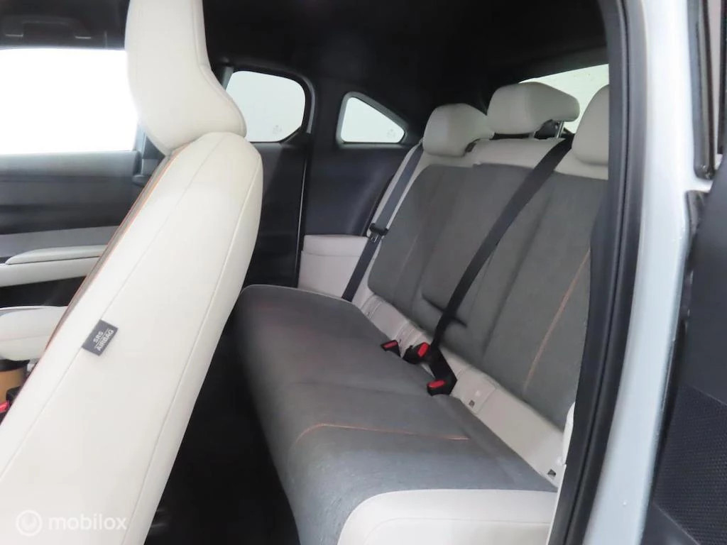 Hoofdafbeelding Mazda MX-30