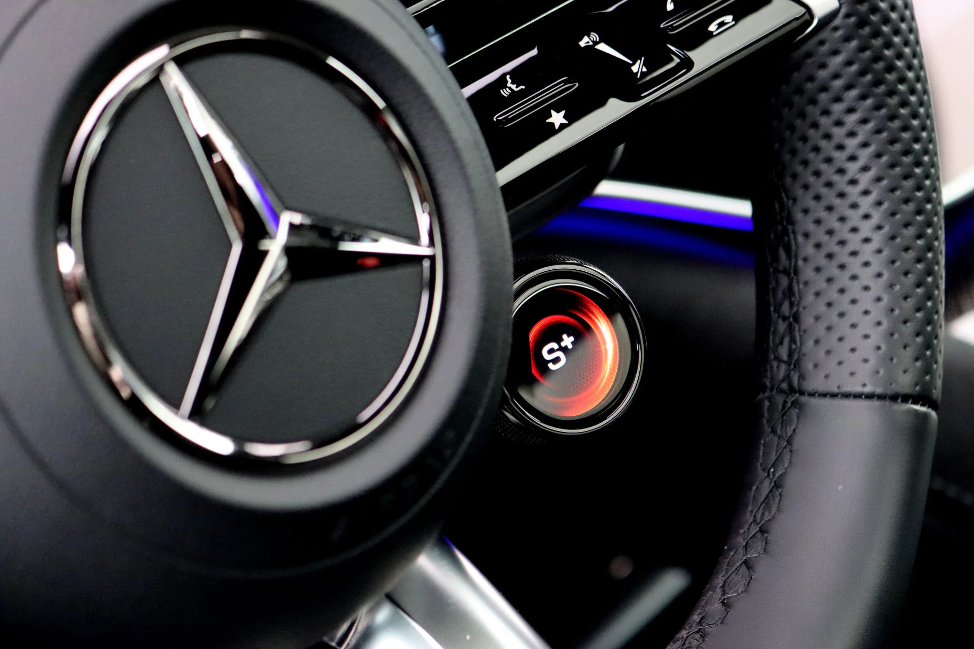 Hoofdafbeelding Mercedes-Benz EQE