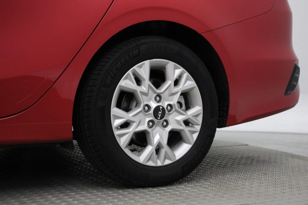 Hoofdafbeelding Kia Ceed